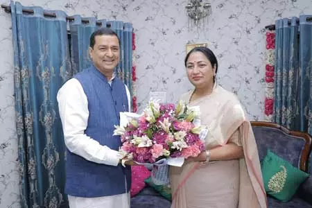 दिल्ली की सीएम रेखा गुप्ता ने सांसद अनिल बलूनी से की मुलाकात दिल्ली की सीएम रेखा गुप्ता ने सांसद अनिल बलूनी से की मुलाकात