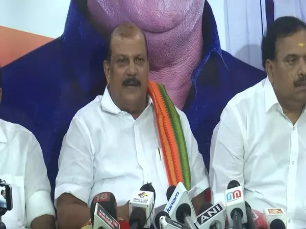 कोट्टायम में 400 लड़कियां अंतरधार्मिक विवाह की शिकार हैं: BJP नेता पीसी जॉर्ज कोट्टायम में 400 लड़कियां अंतरधार्मिक विवाह की शिकार हैं: BJP नेता पीसी जॉर्ज
