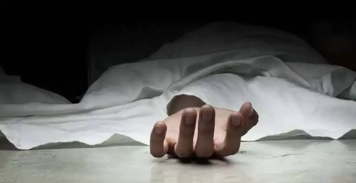 Telangana: पर्यटन विभाग का सुरक्षा गार्ड हुसैन सागर में मृत पाया गया Telangana: पर्यटन विभाग का सुरक्षा गार्ड हुसैन सागर में मृत पाया गया