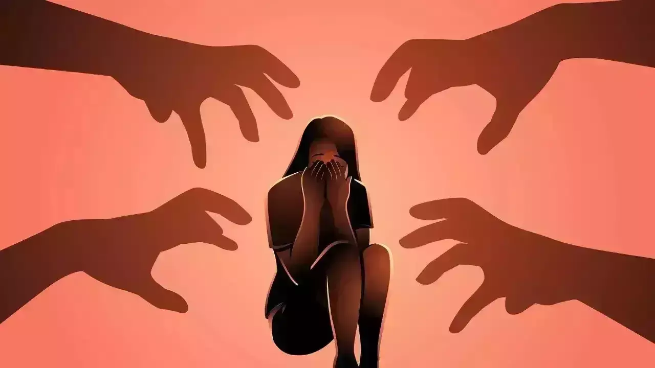 Ballia: युवती से सामूहिक दुष्कर्म के चार आरोपियों के खिलाफ F.I.R दर्ज Ballia: युवती से सामूहिक दुष्कर्म के चार आरोपियों के खिलाफ F.I.R दर्ज