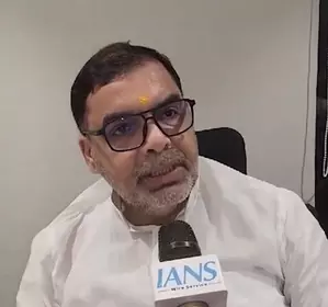 खेल मंत्रालय ने डब्ल्यूएफआई पर से निलंबन हटाया खेल मंत्रालय ने डब्ल्यूएफआई पर से निलंबन हटाया