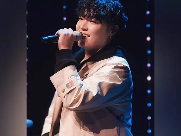 K-pop गायक व्हीसुंग का 43 वर्ष की आयु में निधन K-pop गायक व्हीसुंग का 43 वर्ष की आयु में निधन