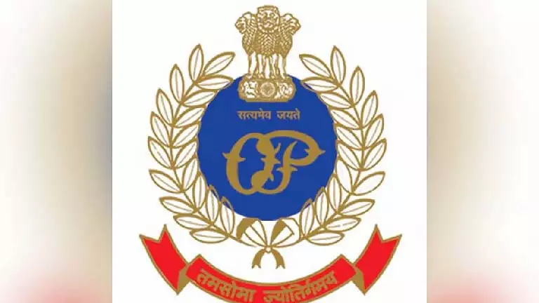 Rourkela पुलिस ने बिहार स्थित अंतरराज्यीय डकैती गिरोह के स्थानीय स्काउट को गिरफ्तार किया Rourkela पुलिस ने बिहार स्थित अंतरराज्यीय डकैती गिरोह के स्थानीय स्काउट को गिरफ्तार किया