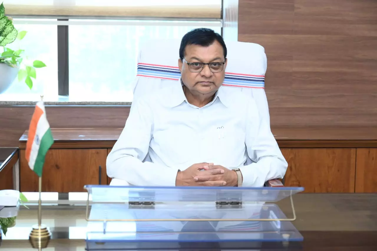मंत्री लखनलाल देवांगन के विभागों के लिए 965 करोड़ 18 लाख रुपए से अधिक की अनुदान मांगें पारित मंत्री लखनलाल देवांगन के विभागों के लिए 965 करोड़ 18 लाख रुपए से अधिक की अनुदान मांगें पारित