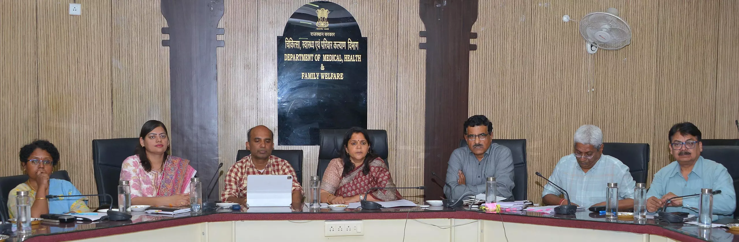 Jaipur: लू-तापघात एवं मौसमी बीमारियों को लेकर चिकित्सा विभाग अलर्ट Jaipur: लू-तापघात एवं मौसमी बीमारियों को लेकर चिकित्सा विभाग अलर्ट