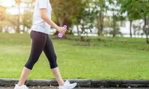 Health :जानिए पैदल चलना किन चीज़ों के लिए अच्छा है