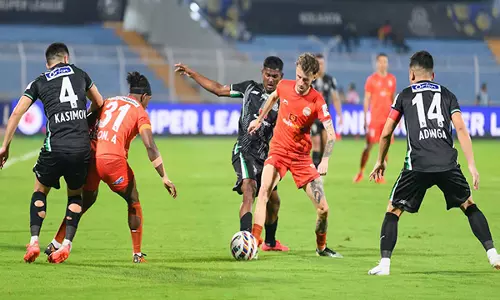 ISL: मोहम्मडन एससी ने पंजाब एफसी को 2-2 से बराबरी पर रोका ISL: मोहम्मडन एससी ने पंजाब एफसी को 2-2 से बराबरी पर रोका