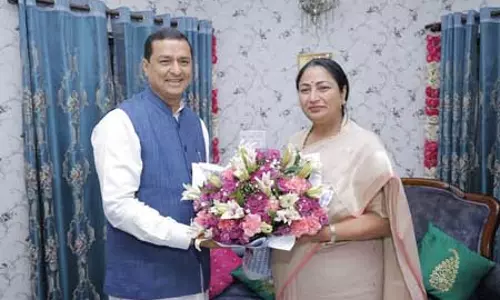 दिल्ली की सीएम रेखा गुप्ता ने सांसद अनिल बलूनी से की मुलाकात