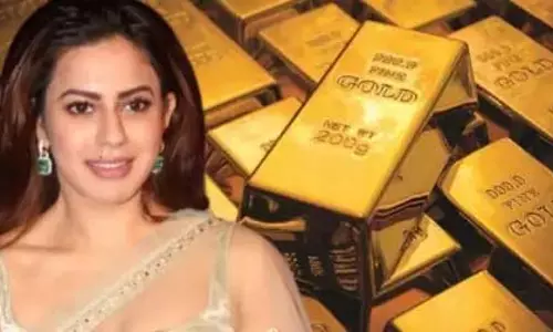 गोल्ड स्मगलिंग केस में फंसी एक्ट्रेस रान्या राव, कोर्ट में जज के सवालों पर रो पड़ी, फिर हुआ कुछ ऐसा की...