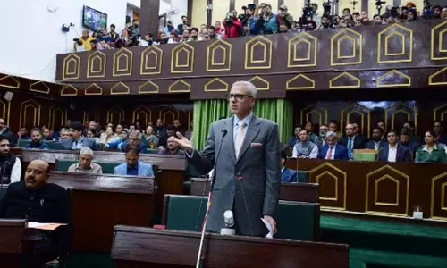 उमर ने नागरिक हत्याओं की गहन जांच की मांग की उमर ने नागरिक हत्याओं की गहन जांच की मांग की