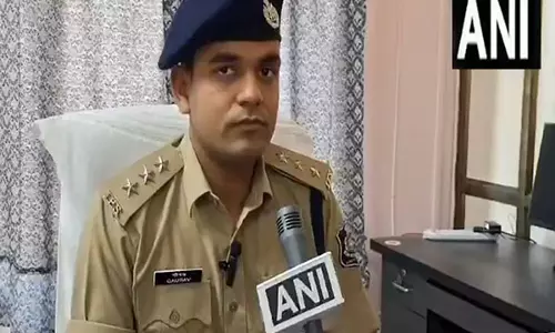 Gujarat: पड़ोसी ने 4 वर्षीय बच्ची की हत्या की, पुलिस को मानव बलि का संदेह