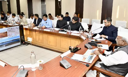 Jaipur : सरकार की योजनाओं का लाभ अंतिम छोर पर बैठे व्यक्ति तक पहुॅचे -राज्यपाल Jaipur : सरकार की योजनाओं का लाभ अंतिम छोर पर बैठे व्यक्ति तक पहुॅचे -राज्यपाल