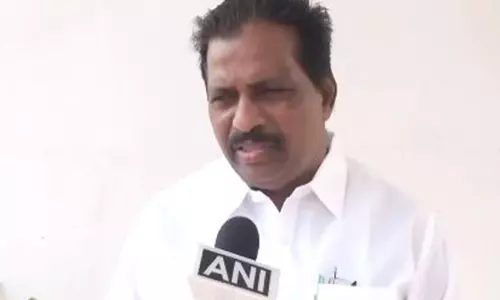 कांग्रेस सांसद के सुरेश ने NEP को लेकर केंद्र की आलोचना की कांग्रेस सांसद के सुरेश ने NEP को लेकर केंद्र की आलोचना की