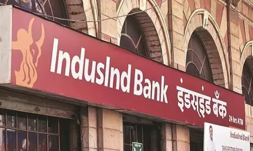 इंडसइंड बैंक के शेयर में 20 प्रतिशत का लोअर सर्किट, मार्केट वैल्यू में आई 14,000 करोड़ रुपये की गिरावट