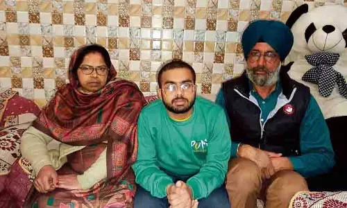US निर्वासित व्यक्ति ने पुलिस पर ट्रैवल एजेंटों के खिलाफ कार्रवाई न करने का आरोप लगाया