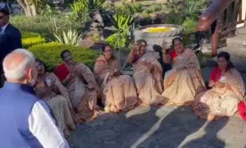 PM मोदी की मॉरीशस यात्रा: पारंपरिक बिहारी गीतों से हुआ भव्य स्वागत!