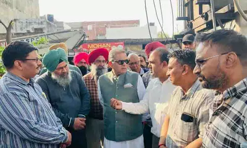 विद्युत इंफ्रा ओवरहाल परियोजना पर काम जारी, MP ने जवाहर नगर में कार्य का निरीक्षण किया
