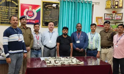 छत्तीसगढ़ का युवक ओडिशा के होटलों सप्लाई कर रहा था हरियाणा ब्रांड की शराब छत्तीसगढ़ का युवक ओडिशा के होटलों सप्लाई कर रहा था हरियाणा ब्रांड की शराब