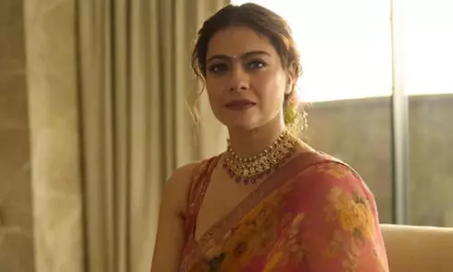 Bollywood अभिनेत्री काजोल ने गोरेगांव पश्चिम में 28.78 करोड़ में प्राइम कमर्शियल प्रॉपर्टी खरीदी Bollywood अभिनेत्री काजोल ने गोरेगांव पश्चिम में 28.78 करोड़ में प्राइम कमर्शियल प्रॉपर्टी खरीदी