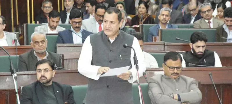 सरकार उधमपुर में विशिष्ट फसल, विदेशी सब्जियों की खेती पर ध्यान केंद्रित कर रही: जावेद डार सरकार उधमपुर में विशिष्ट फसल, विदेशी सब्जियों की खेती पर ध्यान केंद्रित कर रही: जावेद डार