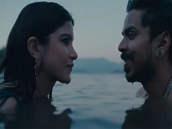 शनाया कपूर और आदर्श गौरव थ्रिलर फिल्म Tu Ya Main में साथ काम करेंगे शनाया कपूर और आदर्श गौरव थ्रिलर फिल्म Tu Ya Main में साथ काम करेंगे