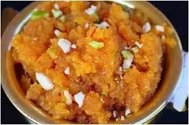 Recipe: इस त्योहारी सीजन में घर पर बनाएं बादाम हलवा, जानें इसकी रेसिपी Recipe: इस त्योहारी सीजन में घर पर बनाएं बादाम हलवा, जानें इसकी रेसिपी