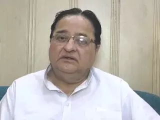 Moradabad: पूर्व सांसद डॉ. एसटी हसन ने उत्तर प्रदेश सरकार को तीखी प्रतिक्रिया दी Moradabad: पूर्व सांसद डॉ. एसटी हसन ने उत्तर प्रदेश सरकार को तीखी प्रतिक्रिया दी