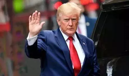 US-Canada : टैरिफ पर यू-टर्न! कनाडा के दबाव में झुके ट्रंप? US-Canada : टैरिफ पर यू-टर्न! कनाडा के दबाव में झुके ट्रंप?