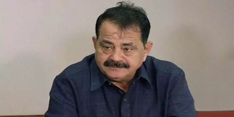 स्पीकर सुरमा पाढ़ी ने ताराप्रसाद बहिनीपति को अभद्र व्यवहार के लिए सात दिन के लिए निलंबित किया स्पीकर सुरमा पाढ़ी ने ताराप्रसाद बहिनीपति को अभद्र व्यवहार के लिए सात दिन के लिए निलंबित किया