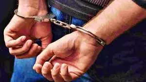 Ranchi: बाइक चोर गिरोह का भंडाफोड, दो नाबालिग समेत छह गिरफ्तार Ranchi: बाइक चोर गिरोह का भंडाफोड, दो नाबालिग समेत छह गिरफ्तार