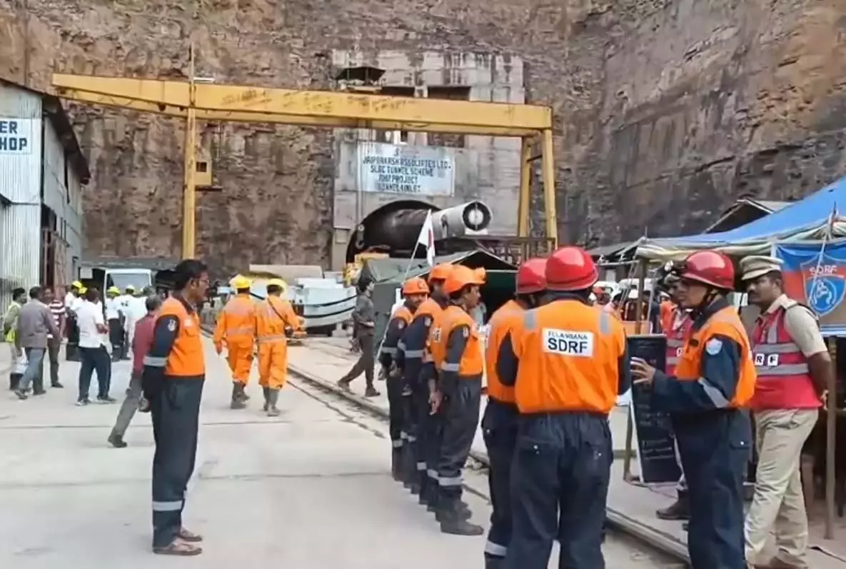 Telangana सुरंग ढहने से फंसे श्रमिकों की तलाश 19वें दिन भी जारी Telangana सुरंग ढहने से फंसे श्रमिकों की तलाश 19वें दिन भी जारी