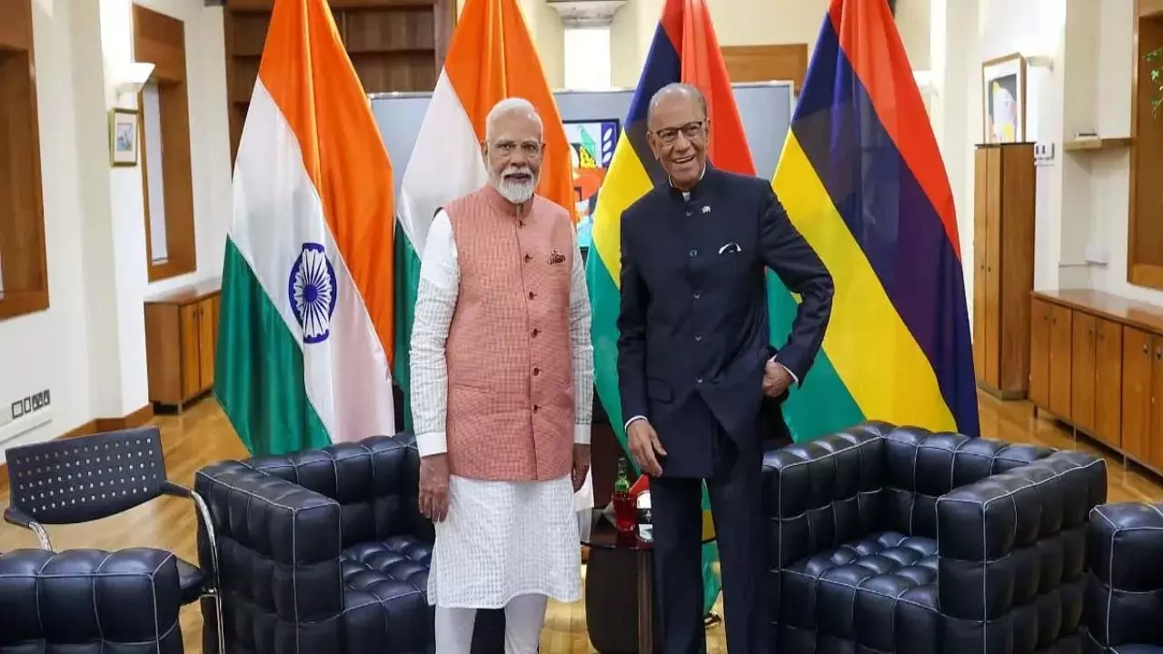 भारत करेगा मारीशस में नए संसद भवन निर्माण में सहयोग : PM MODI भारत करेगा मारीशस में नए संसद भवन निर्माण में सहयोग : PM MODI