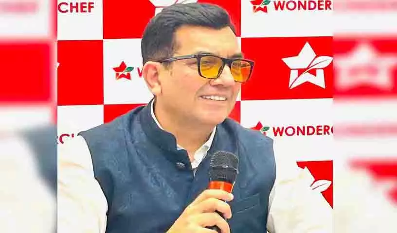Sanjeev Kapoor ने वंडरशेफ को तेलंगाना, आंध्र में विस्तार करने का समर्थन दिया Sanjeev Kapoor ने वंडरशेफ को तेलंगाना, आंध्र में विस्तार करने का समर्थन दिया
