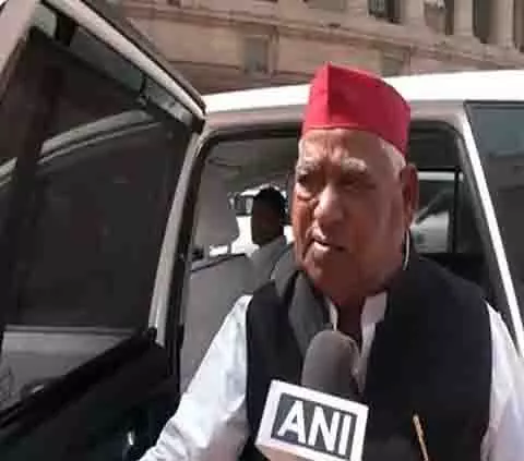 निराधार विवाद: होली, रमज़ान पर दरभंगा मेयर के बयान पर सपा सांसद अवधेश प्रसाद निराधार विवाद: होली, रमज़ान पर दरभंगा मेयर के बयान पर सपा सांसद अवधेश प्रसाद
