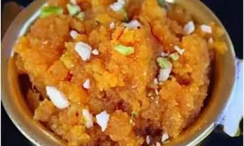 Recipe: इस त्योहारी सीजन में घर पर बनाएं बादाम हलवा, जानें इसकी रेसिपी Recipe: इस त्योहारी सीजन में घर पर बनाएं बादाम हलवा, जानें इसकी रेसिपी