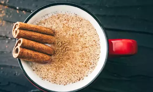 Health: जानें सेहत का खजाना, रात में दालचीनी वाला दूध पीना क्यों है फायदेमंद