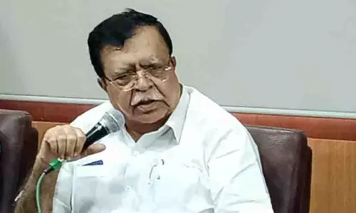 Karnataka को मिलने वाले नाबार्ड फंड में 58% की कटौती, मंत्री राजन्ना ने परिषद को दी जानकारी Karnataka को मिलने वाले नाबार्ड फंड में 58% की कटौती, मंत्री राजन्ना ने परिषद को दी जानकारी