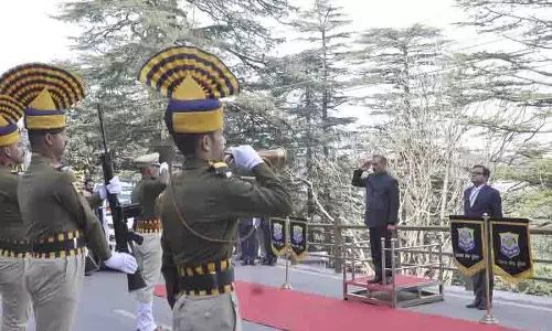 HP विधानसभा ने पूर्व प्रधानमंत्री मनमोहन सिंह को श्रद्धांजलि अर्पित की HP विधानसभा ने पूर्व प्रधानमंत्री मनमोहन सिंह को श्रद्धांजलि अर्पित की