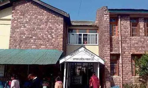 नगरोटा सूरियां CHC में नियमित डॉक्टर नहीं है नगरोटा सूरियां CHC में नियमित डॉक्टर नहीं है