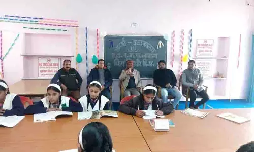 कफ़ोटा के SDM ने स्थानीय स्कूल को गोद लेकर उज्ज्वल भविष्य का मार्ग प्रशस्त किया