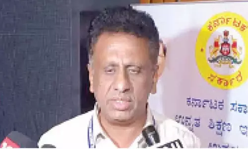 Karnataka: 9 विश्वविद्यालयों के अनुबंध कर्मचारियों को चार माह से वेतन नहीं दिया