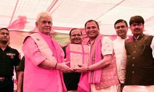 LG ने सेंधवा-जहानाबाद में होली मिलन समारोह में भाग लिया