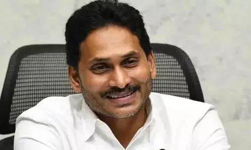 YSRCP ने मनाया स्थापना दिवस, जगन ने लोगों के अधिकारों के लिए लड़ने का संकल्प लिया
