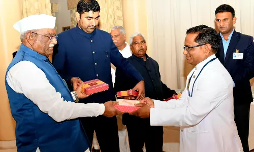 Jaipur: राज्यपाल हरिभाऊ बागडे ने होली की शुभकामनाएं दी Jaipur: राज्यपाल हरिभाऊ बागडे ने होली की शुभकामनाएं दी