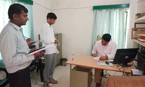 Jaipur: अध्यक्ष राजस्थान राज्य भण्ड़ार व्यवस्था निगम ने किया भण्ड़ारगृहों का निरीक्षण Jaipur: अध्यक्ष राजस्थान राज्य भण्ड़ार व्यवस्था निगम ने किया भण्ड़ारगृहों का निरीक्षण