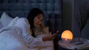 Sleeping disorder: समय से पहले नींद आना इस बीमारी का संकेत, आजमाएं ये 5 टिप्स Sleeping disorder: समय से पहले नींद आना इस बीमारी का संकेत, आजमाएं ये 5 टिप्स