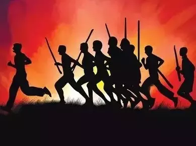 Lakhimpur Kheri: ट्रैक्टर निकालने के विवाद में हुआ खूनी संघर्ष, 10 घायल Lakhimpur Kheri: ट्रैक्टर निकालने के विवाद में हुआ खूनी संघर्ष, 10 घायल