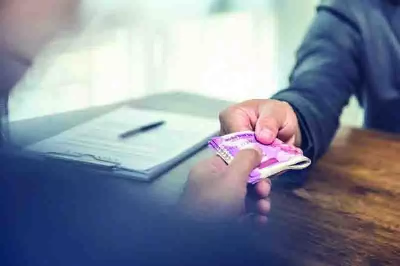CBI अदालत ने परिवहन विभाग के दो अधिकारियों को भ्रष्टाचार के मामले में दोषी ठहराया CBI अदालत ने परिवहन विभाग के दो अधिकारियों को भ्रष्टाचार के मामले में दोषी ठहराया