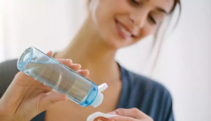 Skin Care: रूखी त्वचा के लिए 5 बेहतरीन होममेड टोनर, त्वचा संबंधी समस्याओं को कहें अलविदा Skin Care: रूखी त्वचा के लिए 5 बेहतरीन होममेड टोनर, त्वचा संबंधी समस्याओं को कहें अलविदा
