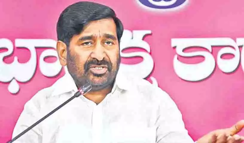 कांग्रेस के आरोपों के बीच BRS विधायकों ने जगदीश रेड्डी का बचाव किया कांग्रेस के आरोपों के बीच BRS विधायकों ने जगदीश रेड्डी का बचाव किया